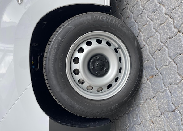 Vehicle image 2 Vehicle image 2