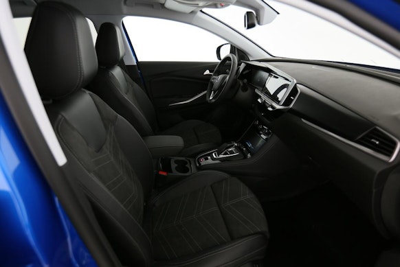 OPEL Grandland 1.2 T GS 12