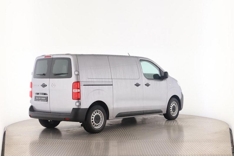 Vehicle image OPEL VIVARO