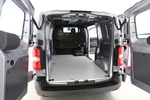 Vehicle image OPEL -e Cargo 2.7 t M 75kWh Enjoy