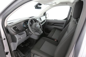 Vehicle image OPEL -e Cargo 2.7 t M 75kWh Enjoy