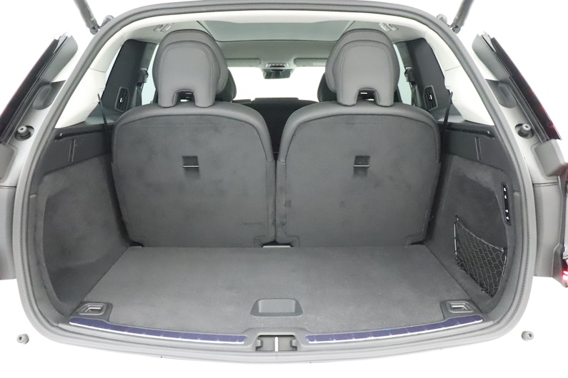 Vehicle image VOLVO EX 90