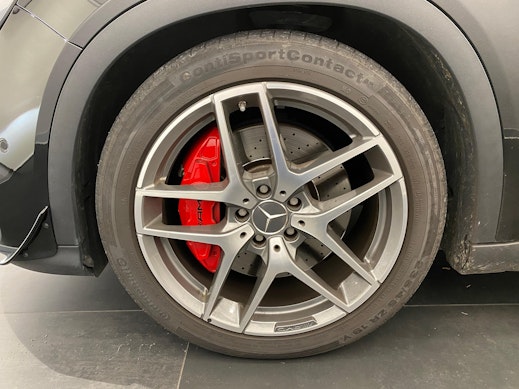 MERCEDES-BENZ GLA 45 AMG 4m 10