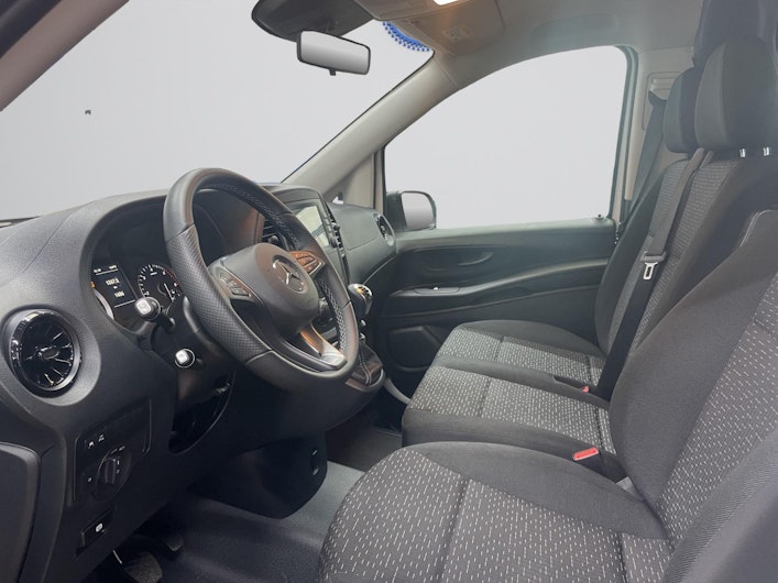 Vehicle image MERCEDES-BENZ VITO