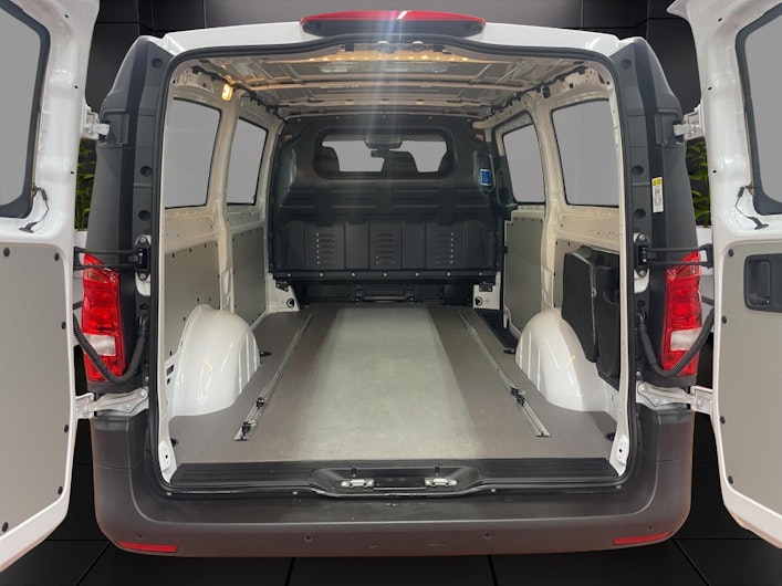 Vehicle image MERCEDES-BENZ VITO