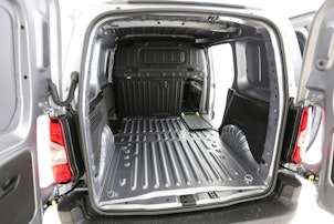 Vehicle image FIAT E-Doblo Kaw. L1 50 kWh Launch Edition