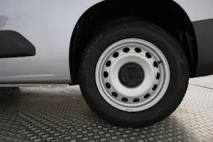 Fiat e- Kaw. L1 50 kWh Launch Edition