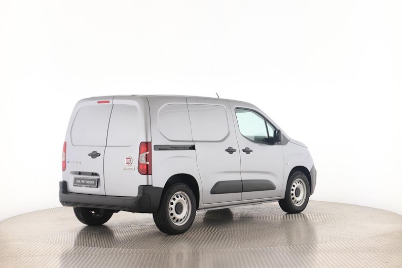 Vehicle image FIAT DOBLO