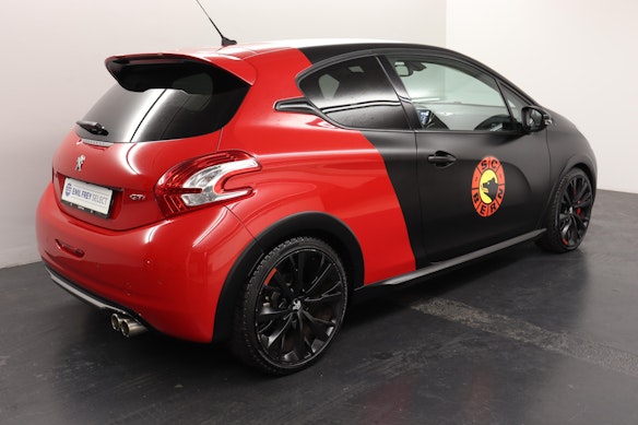 PEUGEOT 208 1.6 Turbo GTi 30th 23