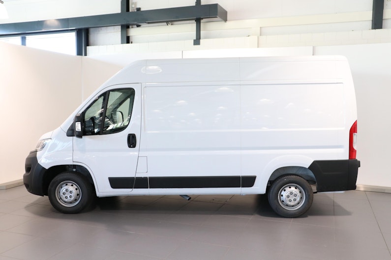 Vehicle image OPEL MOVANO