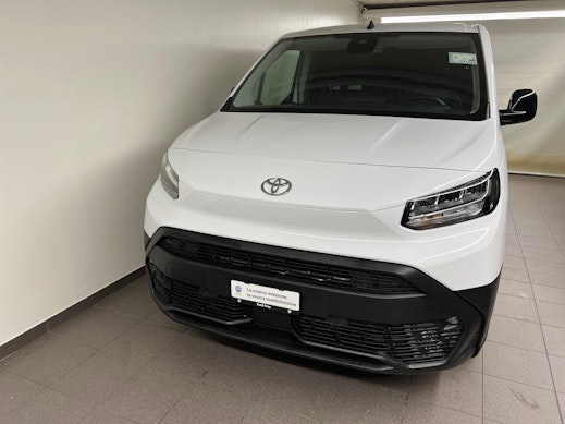 TOYOTA PROACE CITY Van L1 1.2 Active 0