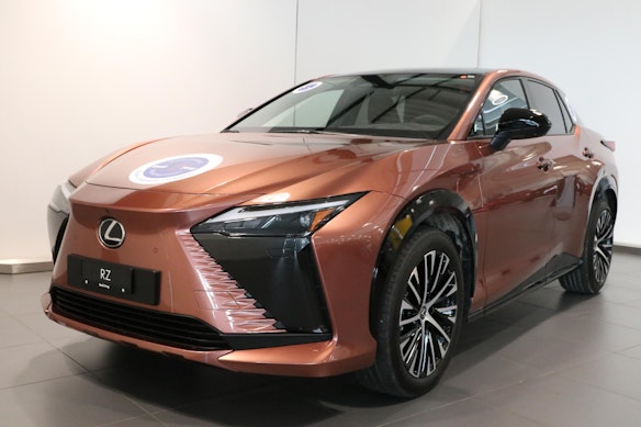 LEXUS RZ 450e Excellence 0
