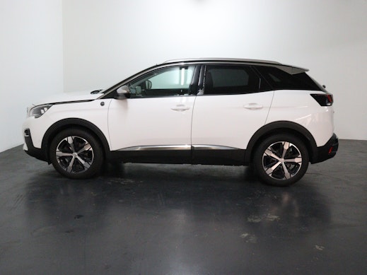 PEUGEOT 3008 1.2 PureTech Active 2