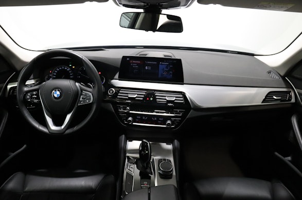 BMW 530d xDrive SAG Touring 7