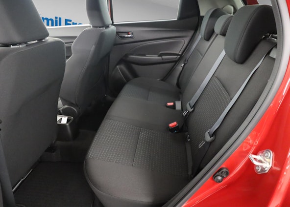 Vehicle image 5 Vehicle image 5