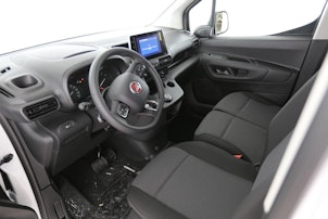 Vehicle image FIAT E-Doblo Kaw. L1 50 kWh Swiss