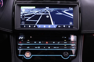 Vehicle image JAGUAR F-Pace 2.0 D 240 CF Swiss Edition AWD