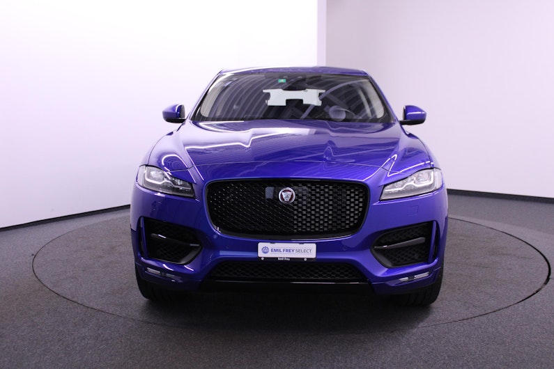 Vehicle image JAGUAR F-PACE