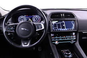 Jaguar F-Pace 2.0 T 300 R-Sport AWD *LEASING 1.99%*