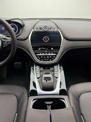 Aston Martin DBX 4.0 V8 Bi-Turbo