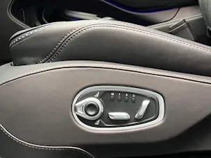 Aston Martin DBX 4.0 V8 Bi-Turbo