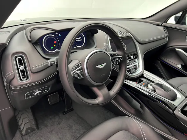 Aston Martin DBX 4.0 V8 Bi-Turbo