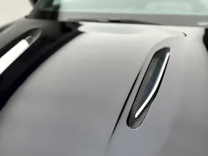 Aston Martin DBX 4.0 V8 Bi-Turbo