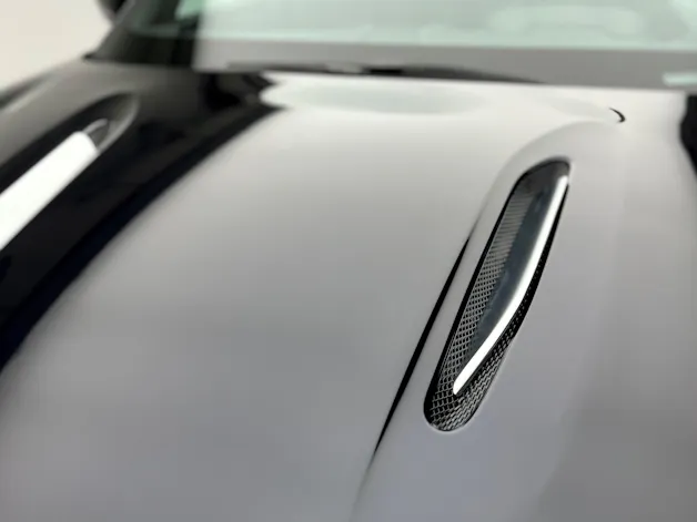 Aston Martin DBX 4.0 V8 Bi-Turbo