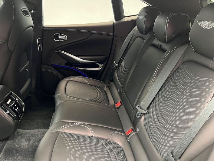 Vehicle image ASTON MARTIN DBX