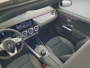 Vehicle image MERCEDES-BENZ EQA 300 AMG Line 4matic