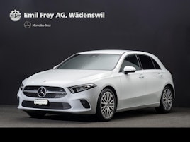 MERCEDES-BENZ A 180 Progressive