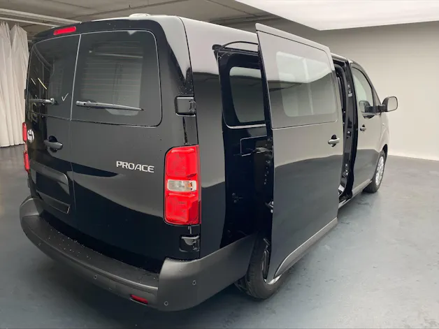 Toyota PROACE Van L2 2.0 D Advanced