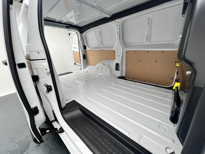 Vehicle image TOYOTA PROACE