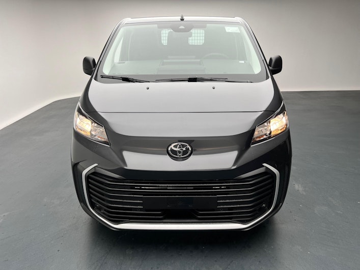 Vehicle image TOYOTA PROACE