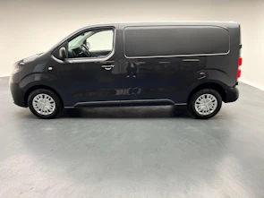 Fahrzeugbild TOYOTA PROACE Van L1 2.0 D Advanced