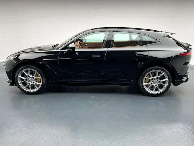 Aston Martin DBX 707 4.0 V8 Bi-Turbo
