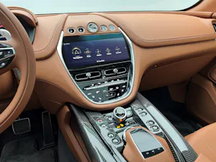 Aston Martin DBX 707 4.0 V8 Bi-Turbo