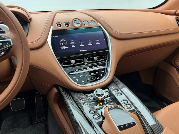 Aston Martin DBX 707 4.0 V8 Bi-Turbo