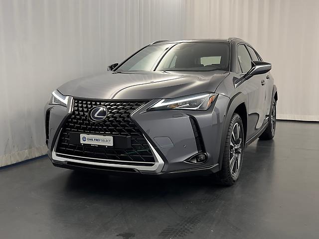 LEXUS UX 250h Attraction: Jetzt Probefahrt buchen!