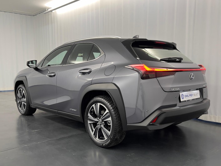 Vehicle image LEXUS UX