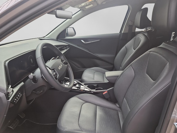 Vehicle image KIA NIRO