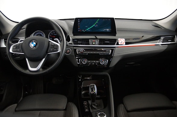 BMW X1 25i xDrive SAG 2