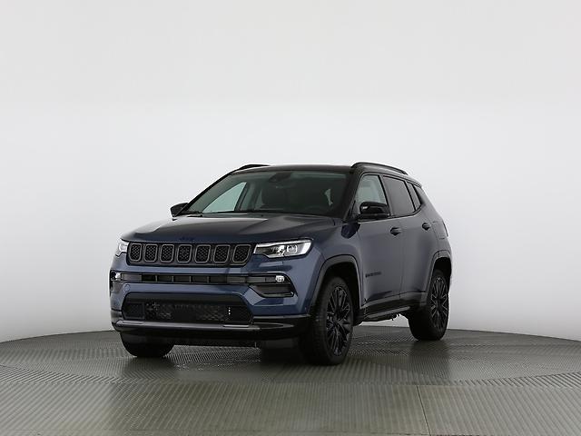 JEEP Compass 1.3 S 4xe: Jetzt Probefahrt buchen!