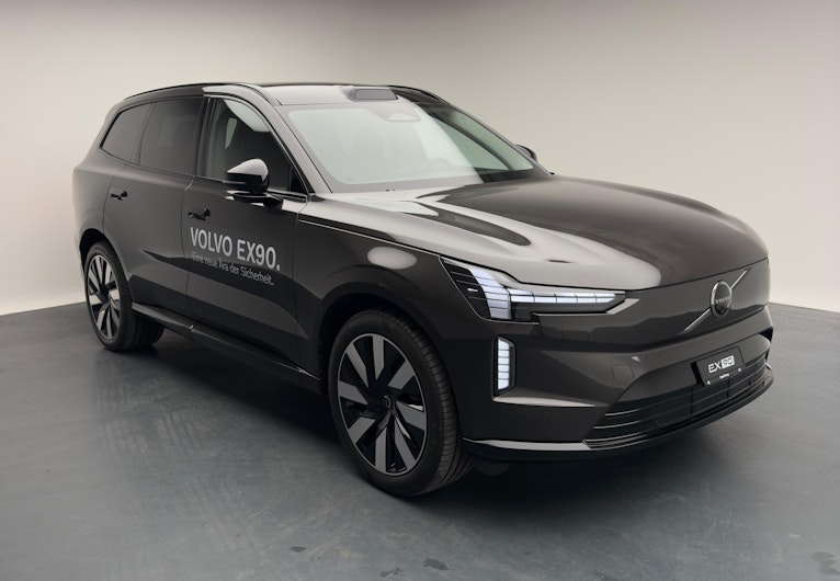 Vehicle image VOLVO EX 90