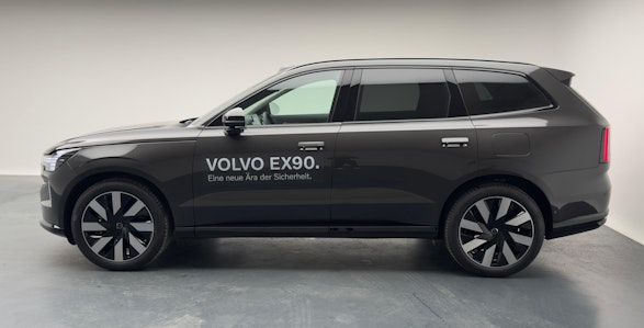 VOLVO EX90 Twin Performance Ultra AWD 1