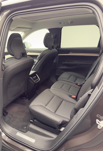 Vehicle image VOLVO EX 90