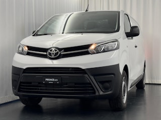 Vehicle image TOYOTA PROACE