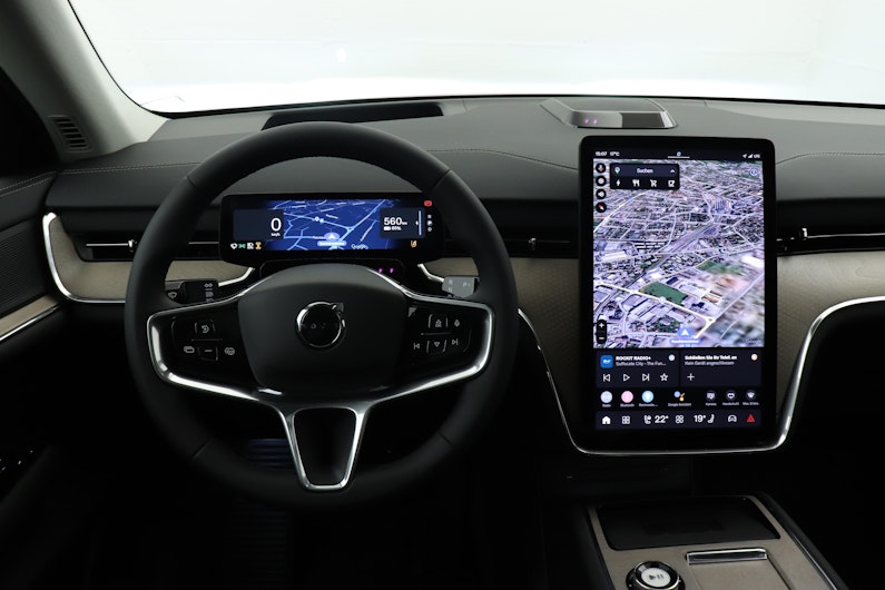 Vehicle image VOLVO EX 90