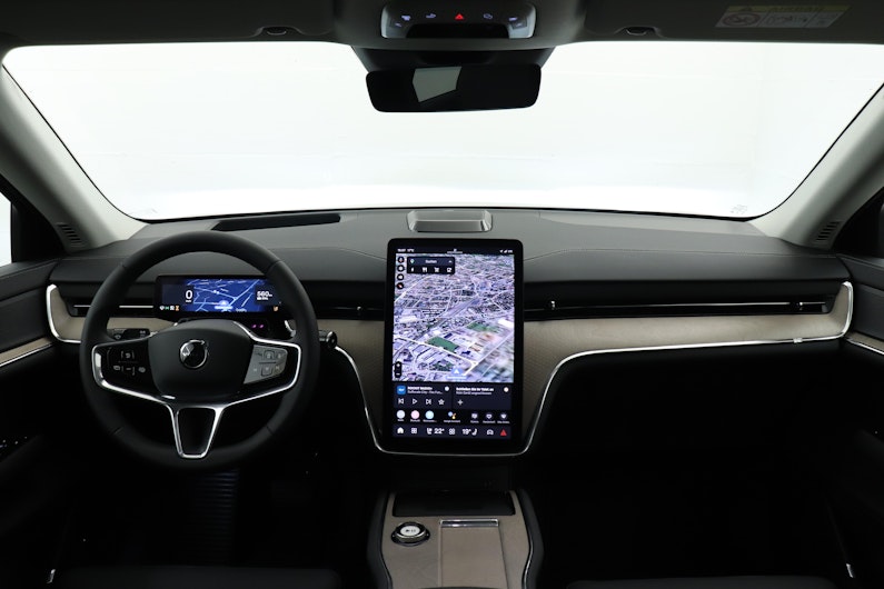 Vehicle image VOLVO EX 90