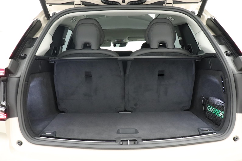 Vehicle image VOLVO EX 90